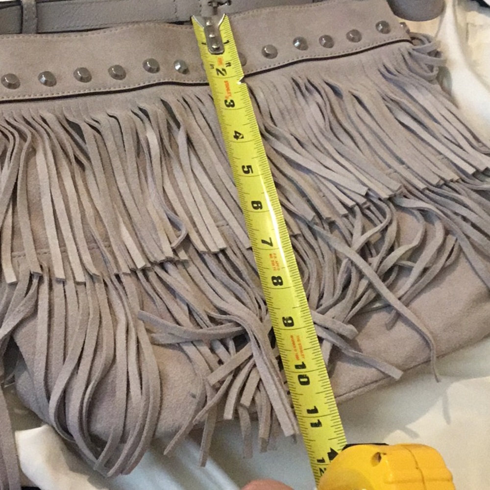 EUC Michael Kors Fringe Messenger Fringe Bag - Picture 11 of 16